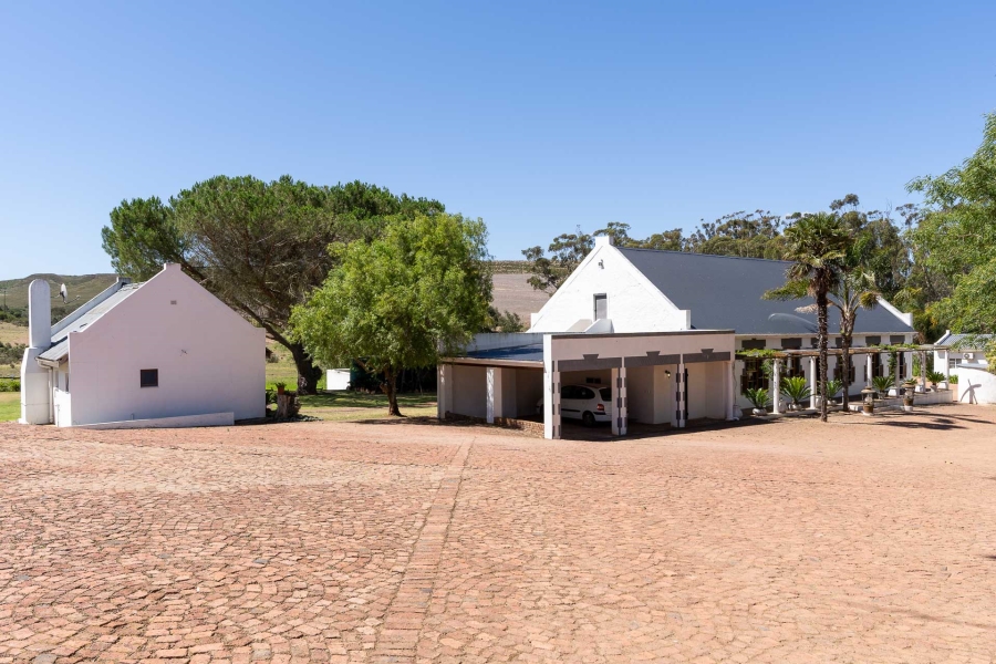 15 Bedroom Property for Sale in Riversdale Rural Western Cape